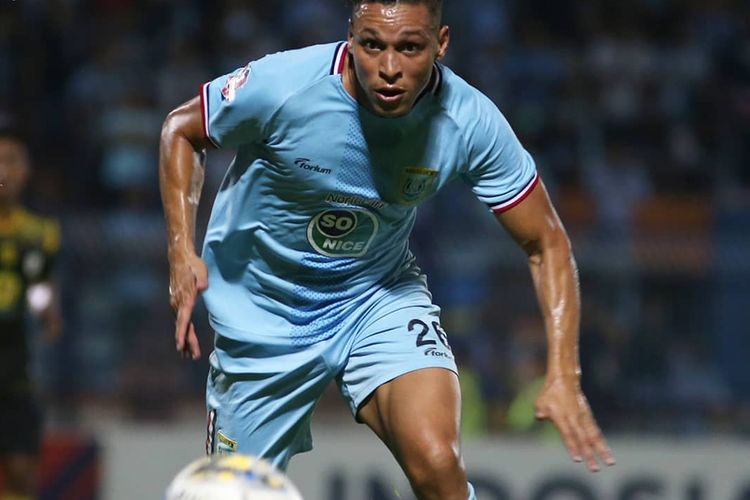 Breaking News Pemain Asing Persela Lamongan Rafinha Oliveira Pamit Bolasport Com