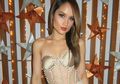 Makin Berani, Intip 5 Gaya Cinta Laura Mengenakan Outfit Bustier! Yay or Nay?