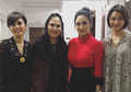 Dampingi Adik Bungsu Siraman, Yuni Shara dan Krisdayanti Tampil Kompak dengan Kebaya Kembaran, Cantik Paripurna!