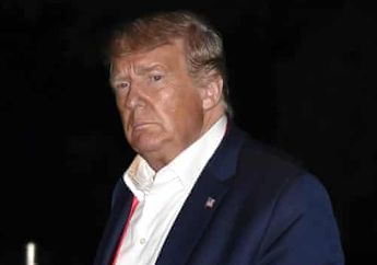 Donald Trump Sesumbar Akan Kirim Kapal Selam Nuklir Ke Rusia Dan Menembakkannya Berkali-kali