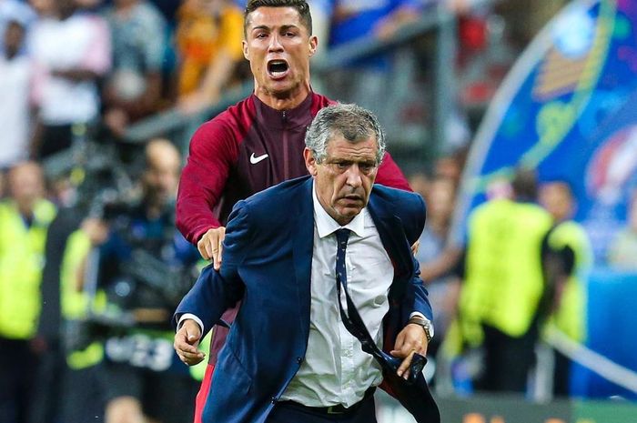 Berita profil pelatih timnas Portugal Fernando Santos. 