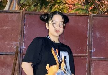 5 Ide OOTD ala Cinta Kuya Buat Tampil Kece Pakai Kaos Hitam!