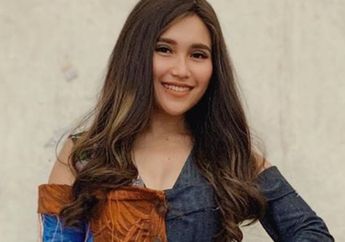 Sekarang Namanya Dikenal Banyak Orang, Tabiat Asli Ayu Ting Ting Terkuak Saat Makan Bareng Tetangga