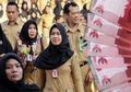 Membandingkan Upah Minimum Pekerja Swasta versus PNS, Mana yang Lebih Besar dan Menjadi Pilihan Anda?