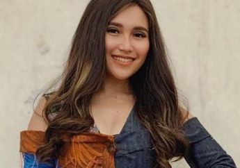 Konser Tunggalnya Batal Digelar, Ayu Ting Ting Sibuk Berkutat di Dapur Bikin Kue Donat Selama Mengisolasi Diri