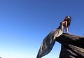 Gigi Wu, Wanita Pendaki yang Kerap Pamer Foto Berbikini di Atas Gunung Ditemukan Tewas Terperosok Jurang