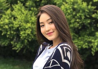 Kepoin 7 Koleksi Sepatu Branded Mahal Natasha Wilona. Bikin Ngiler!