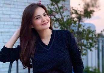 Pancarkan Kecantikan Tak Main-main Bak Model, Inilah Sosok Putri Cut Tary dengan Yusuf Subrata yang Kini Beranjak Dewasa, Hubungannya Dengan Ayah Tiri Jadi Sorotan