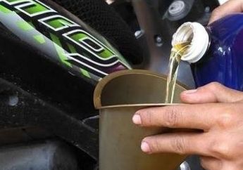 Care and Cheers : Ganti Oli Motor Matik, Nggak Hanya Oli Mesin Saja Loh