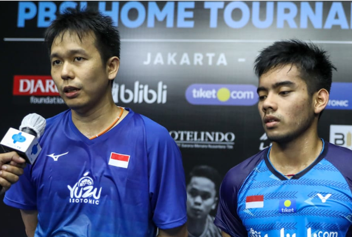 Pasangan ganda putra Indonesia, Hendra Setiawan/Pramudya Kusumawardana Riyanto, ketika melakukan sesi wawancara setelah pertandingan pada turnamen PBSI Home Tournament, Rabu (24/6/2020).