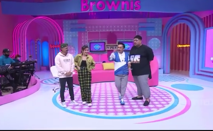 Ruben Onsu dan Ivan Gunawan goda Ayu Ting Ting