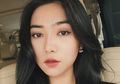 Menikah dengan Dokter Setelah Pacaran 12 Tahun, Isyana Sarasvati Tampil Anggun dalam Balutan Kebaya Saat Prosesi Siraman Banjir Pujian Netizen!