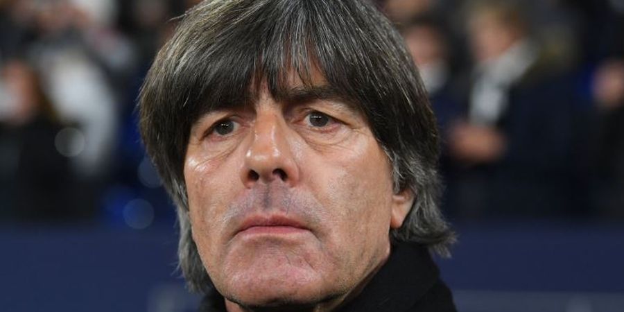 EURO 2020 - Joachim Loew Terciduk Lakukan Hal Menjijikkan