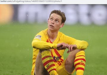 Frenkie de Jong tampil sebagai starter dalam laga pamungkas Grup E Liga Champions 2021-2022 melawan Bayern Muenchen di Allianz Arena, Rabu (8/12/2021) waktu setempat atau Kamis dini hari WIB. 