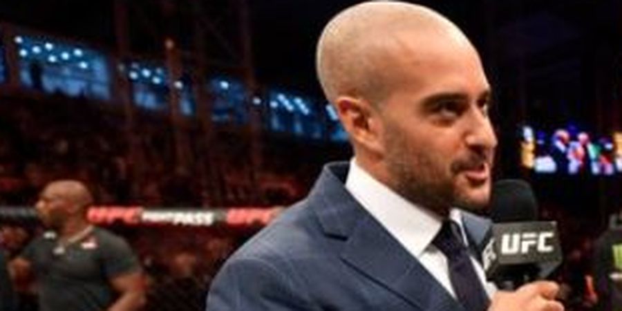 Gara-gara Kaget Lihat Performa Israel Adesanya, Komentator UFC Nyaris Alami Hal Apes Ini