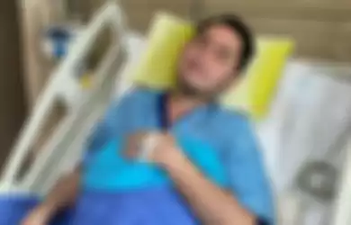 Terbaring Lemah Di RS, Tubuh Nassar Dipasang Infus Sampai Alat Bantu Pernapasan, Sakit Apa?
