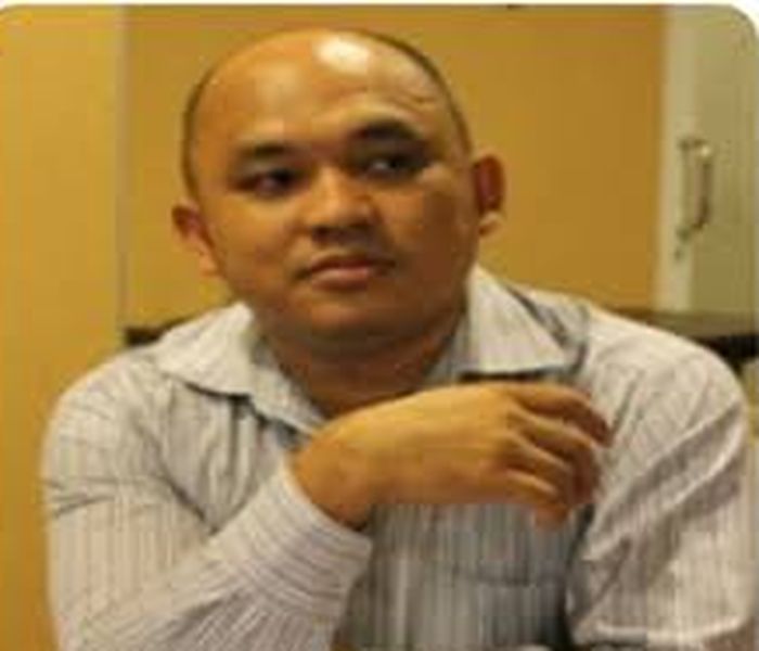 Guru Besar Statistika Universitas Gadjah Mada (UGM) Prof. Dr. Rer.nat. Dedi Rosadi S.Si, M.Sc memperkirakan persebaran infeksi Covid-19 di Indonesia akan berakhir pada pertengahan Februari 2021. . 