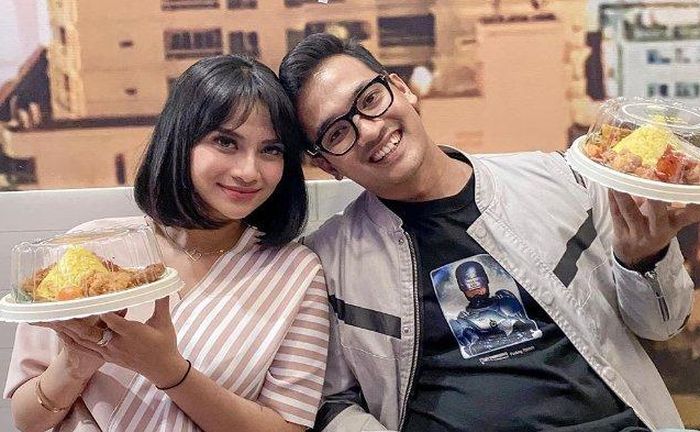 Bibi Ardiansyah - Vanessa Angel