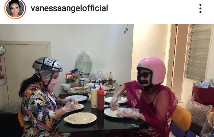 Vanessa angel bungkam komentar nyinyir saat dirinya membuat kebab
