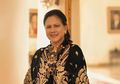 Tampilan Iriana Jokowi dan Sedah Mirah Jadi Sorotan Saat Sambut Kedatangan Raja dan Ratu Belanda di Istana Negara