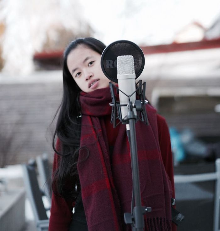 Claudia Emmanuella Santoso