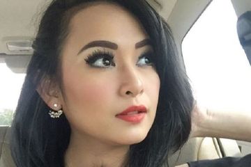 Sempat Hebohkan Warga Kebumen Orang Tua Presenter Cantik Ini Ditemukan Tewas Dalam Kondisi Mengenaskan Sarita Abdul Mukti Sampai Tuliskan Ucapan Bela Sungkawa Semua Halaman Grid Hot