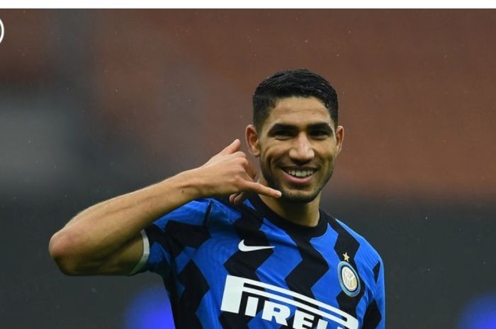 Achraf Hakimi saat merayakan golnya untuk Inter Milan.