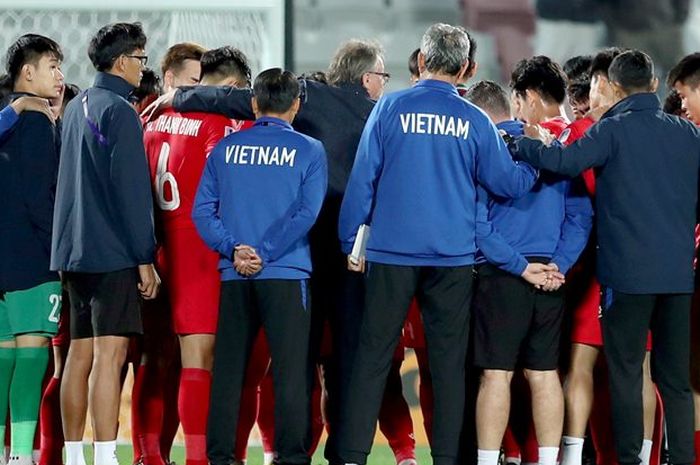 Timnas Vietnam menjadi juru kunci Grup D Piala Asia 2023 karena selalu menelan kekalahan dalam tiga pertandingan.