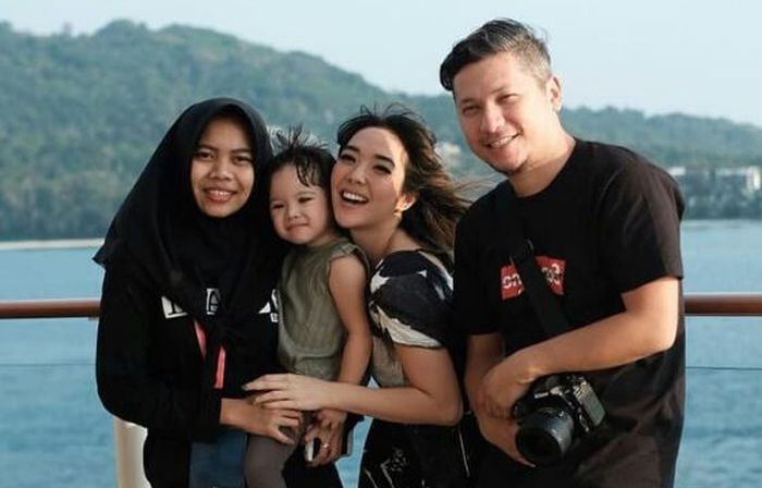 Koneng, pengasuh Gempi, rumah tangga Gading Marten dan Gisella Anastasia, foto kebersamaan terakhir