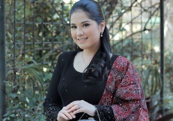 Cerita Sedih di Balik Cantiknya Penampilan Annisa Pohan Saat Kenakan Kebaya Hitam Milik Mendiang Ani Yudhoyono