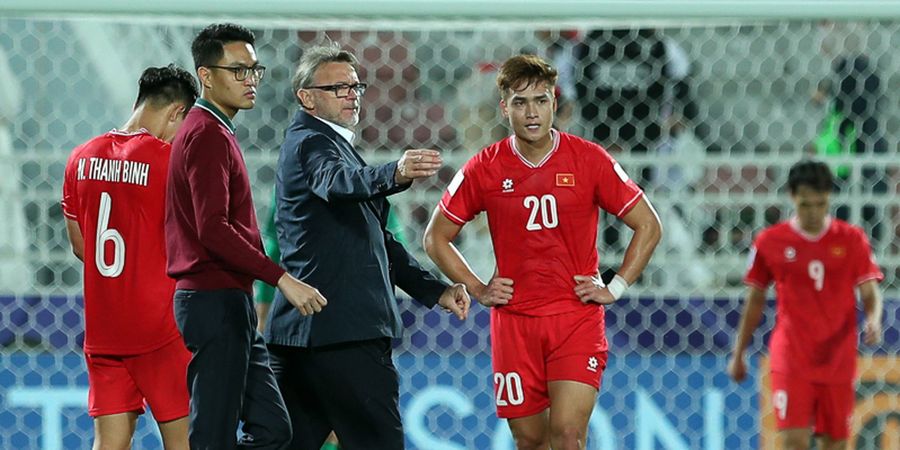 Fisik Kuat dan Cepat Kriteria Vietnam, Troussier: Itu Sepak Bola apa Judo?