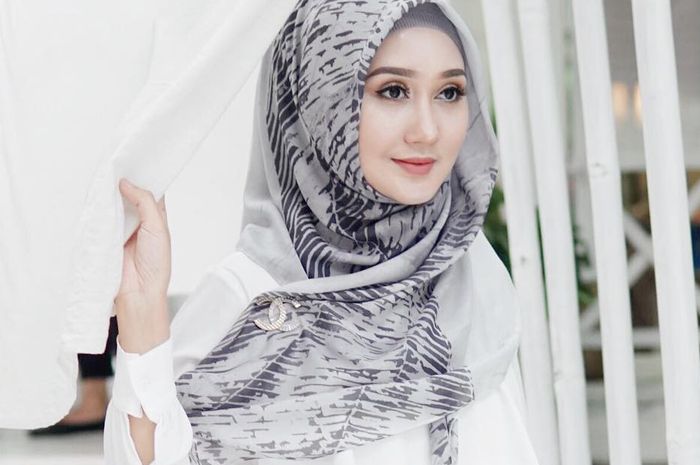 Ramadan Menawan Inspirasi Baju Lebaran 2019 ala Dian 