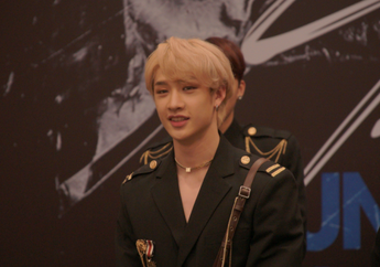 Savage! Bang Chan Balas Telak Komentar Haters pada Stray Kids