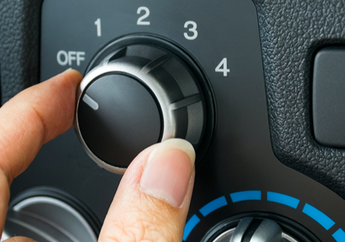 Memang Jadi Lebih Dingin, Tapi Saat Hujan Jangan Sampai Matikan AC Mobil