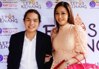 Ucap Rasa Syukur, Maia Estianty Tak Menyangka Dul Telah Tumbuh Dewasa