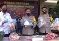 Setahun Nikmati Uang Haram, Pedagang di Bandung Ini Ngaku Jual Daging Sapi Padahal Pakai Daging Babi, 63 Ton Habis Terjual di 3 Pasar Tradisional