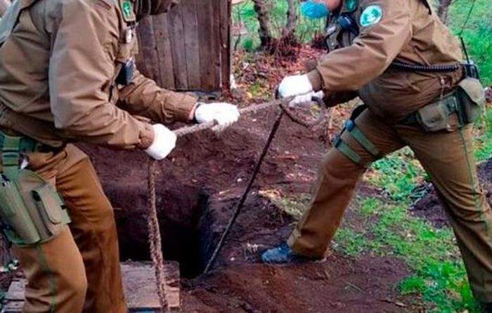 Perkosa Ibunya yang Berusia 80 Tahun, Pria Ini Sembunyi di Septic Tank