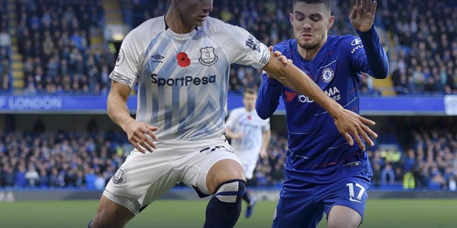 Perkuat Skuat, AC Milan Incar Penyerang  Everton di Musim Panas 2019