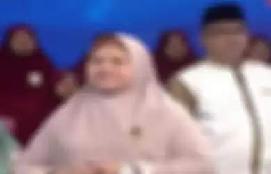 Penonton Televisi Satu Indonesia Dibuat Kaget Tak Percaya, Ternyata Acara Dakwah Terkenal ini Dibawakan oleh Presenter yang Gunakan Narkoba Sebelum Tampil, Dai Kondang Perempuan ini Sampai Naik Darah