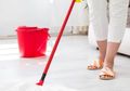 Agar Si Kecil Mandiri dan Bertanggung Jawab, Yuk Ajari Ia Bereskan Rumah dengan 5 Cara Ini