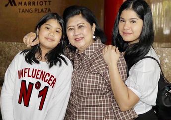 Kenang Kebaikan Sang Ibu Mertua, Annisa Pohan Unggah Foto Kompak Pakai Kebaya Elegan Khas Keluarga Pejabat
