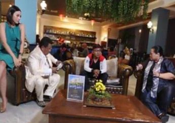 Dituding Punya Ilmu Hitam, Teddy Luapkan Amarahnya Hingga Amuk Mbak You saat Bertemu Langsung: Kalau Menerawang Enggak Usah Menyudutkan Orang!