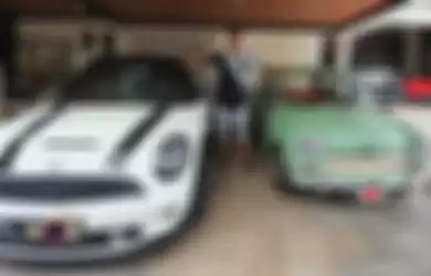 Mini Cooper klasik Raffi Ahmad jadi milik Denny Cagur.