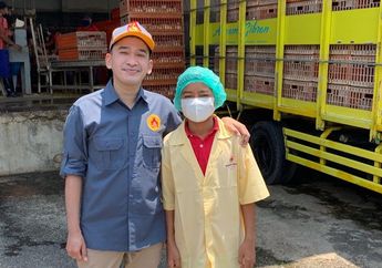 Ajak Betrand Peto Kunjungi Pabriknya di Surabaya, Ruben Onsu Dibuat Bingung Kala Sang Putra Pertanyakan Pekerjaannya!