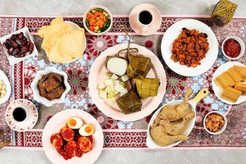 Menu lebaran penyebab sembelit.
