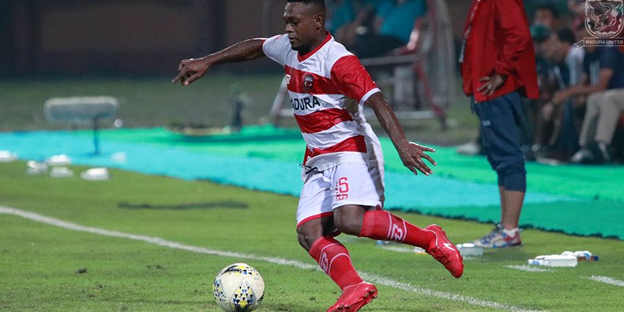 David Laly Pegang Nomor Punggung Keberuntungan bersama Madura United untuk Liga 1 2019
