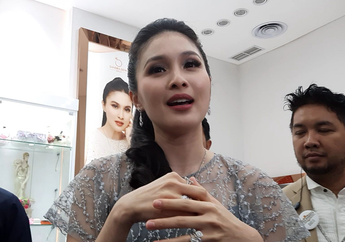 Putra Sulungnya Diberi Kemewahan Jet Pribadi Hingga Garasi Pribadi untuk Mobil Mainan, Sandra Dewi: Itu Urusan Bapaknya, Saya Cewek Tahunya Perhiasan!