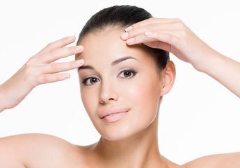 Nggak Percaya Diri dengan Dahi yang Lebar? Atasi dengan Ilusi Makeup Ini yuk