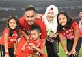 4 Tahun Jadi WAGs Persija Jakarta, Okie Agustina Akhirnya Bisa Abadikan Momen Bersama Sang Legenda