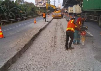 Pastikan Isi Bensin Sebelum Masuk Tol, Ada Rigid Pavement di Tol Jakarta-Cikampek Bikin Macet